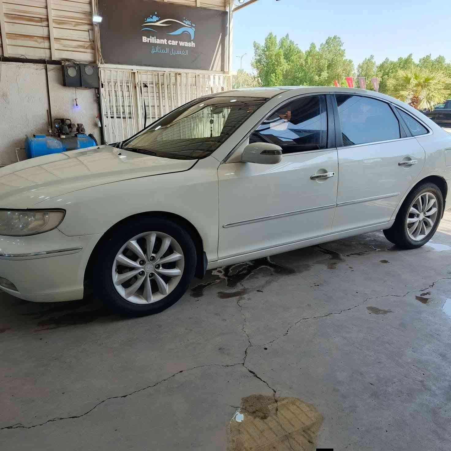 ازيره 2008رقم بغداد تحويل مباشر بيها كصه قبق قماره السعر 65 وبيها مجال محرك وكير وتبريد كله شرط *********** مكاني صلاح الدين الاسحاقي

