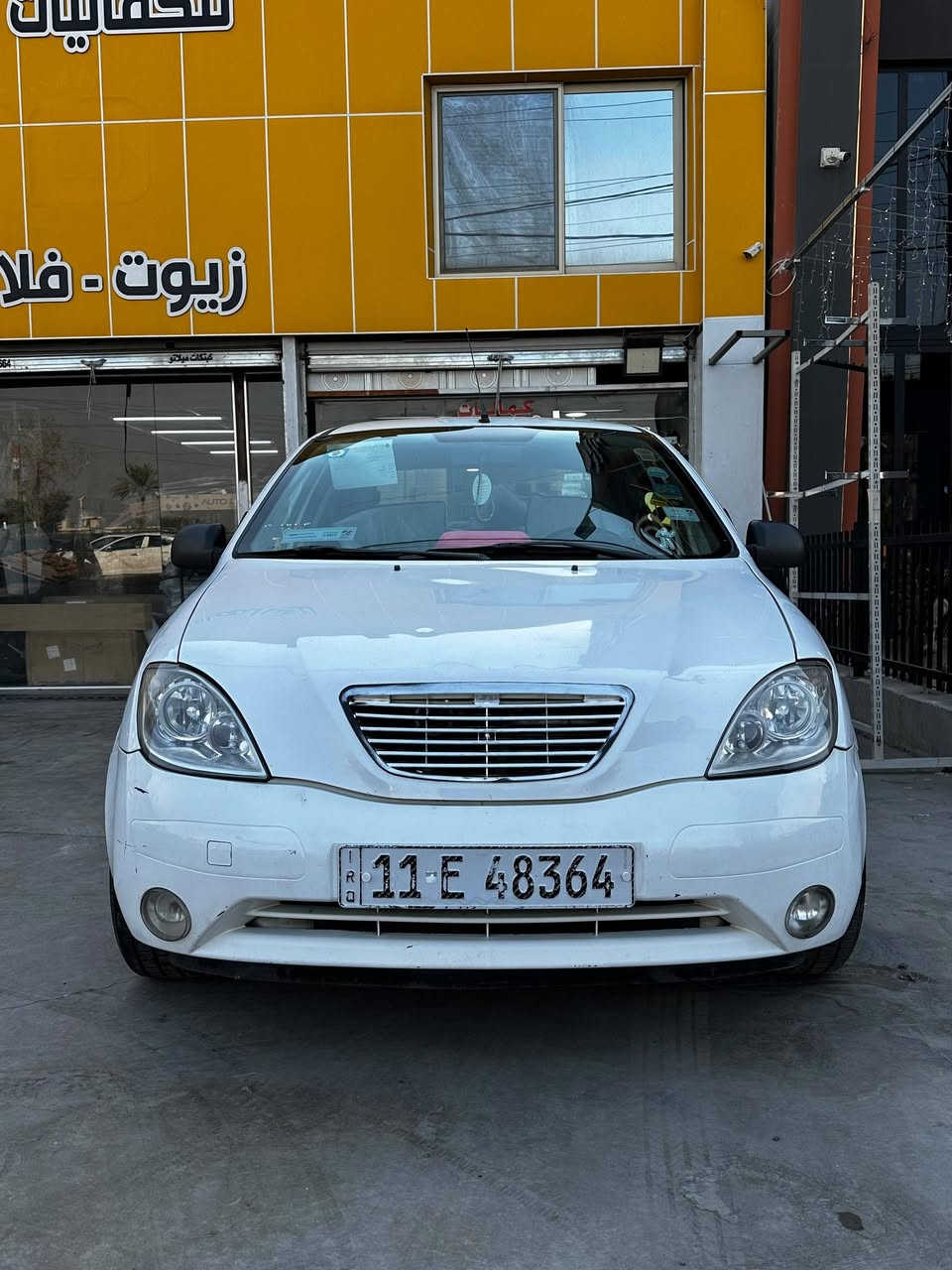 #السلام عليكم طيبة خصوصي للبيع م 18بسمي تحويل مباشر سنويه لل30كير مكينه كفاله تبريد ثلج تخم تاير جديد صدر امامي خلفي جديد كهربائيات كلها شغاله شاشه سستم سماعات جديد سياره جاهزه مابيها اي نقص كفالة من الصبغ والضربه #العنوان  بغداد الدورة ابودشير
#السعر 53وبيها مجال #الهاتف  ***********
