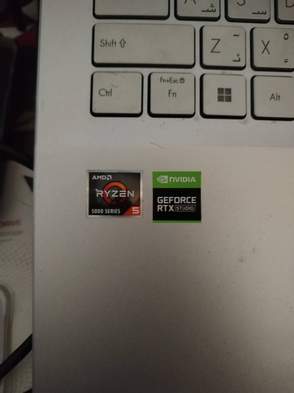 السلام عليكم لابتوت اسوس فيفا بوك للبيع لابتوت مواصفات 3050 studio ryzen 5 5600h
لابتوت صالح للمونتاج ولجماعه الشركات والعاب
رام ssd 1T
كارت الشاشه 3050 6g
لابتوت كامل ملحقات مع الكارتونه
استعمال اسبوع فقط جديد هوه والكرتونه
السعر 950 الف وبي مجال للطيبين
مكاني بغداد حي العامل شارع 30 قرب علوه الرحمن الرقم *********** ماعدي توصيل
