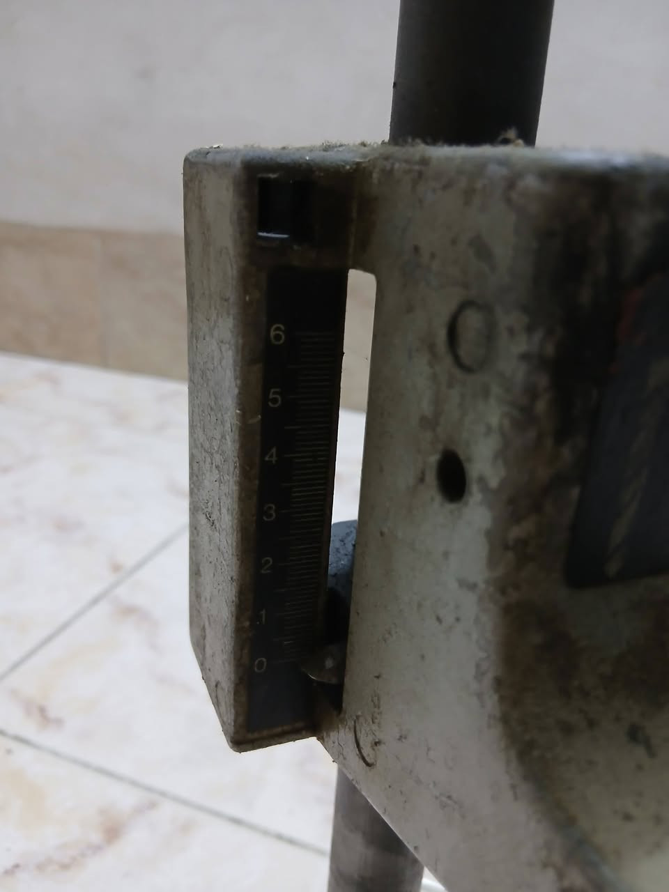 السلام عليكم منكنه وفخه مال دريل اخت الجديدات عوزهن بس تنضيف شغلات ومي سعرهن ثنينهن ٢٠٠ الف مكاني بغداد البلديات رقم الهاتف  ***********
