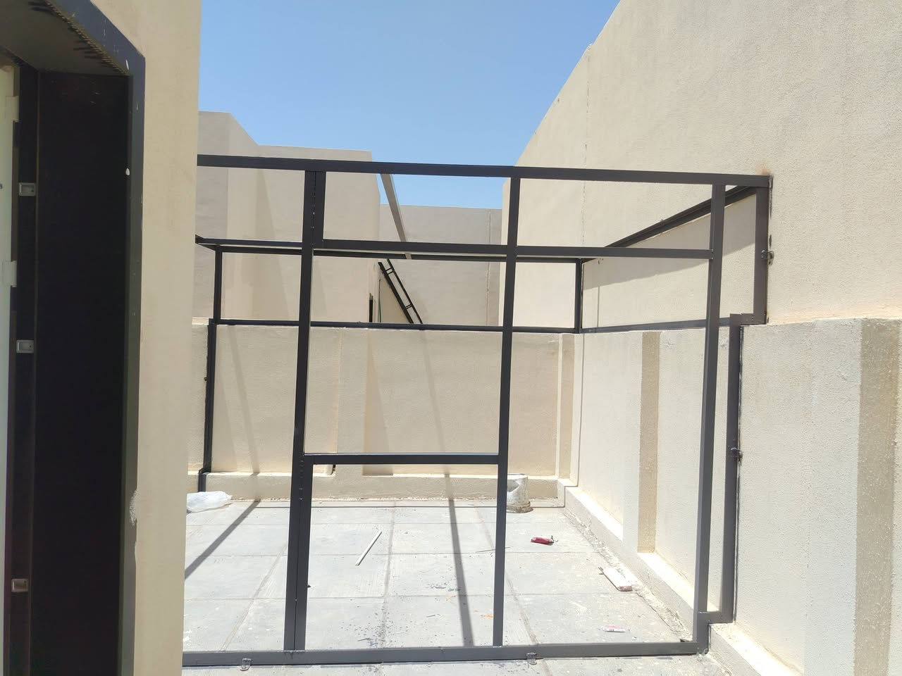 � نعمل جميع حدادة الفن وبأسعار مناسبة 🔨
✅ الكرافانات
✅ الكيسبان
✅ المناور
✅ المسقفات

شغل مرتب وبأسعار مناسبة للجميع 🌹

📞 للاستفسار والتواصل
***********
