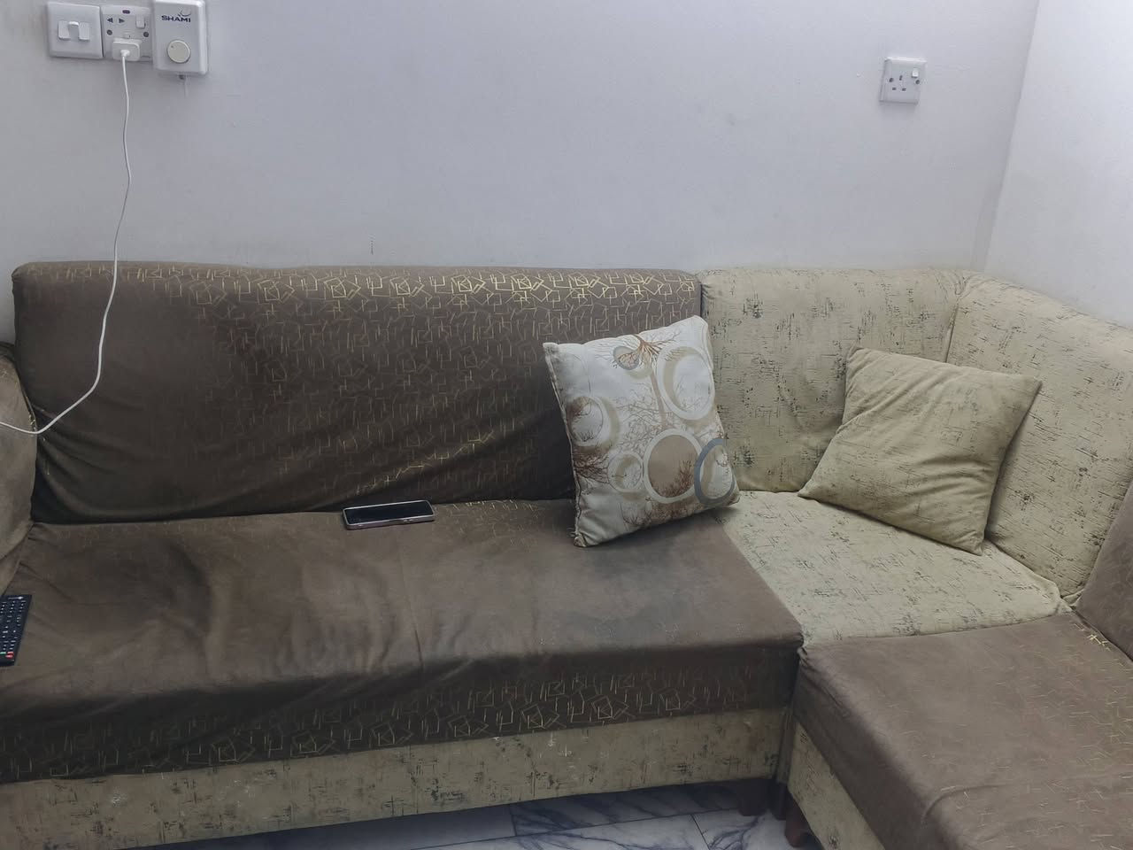 كنب • للبيع • شلع