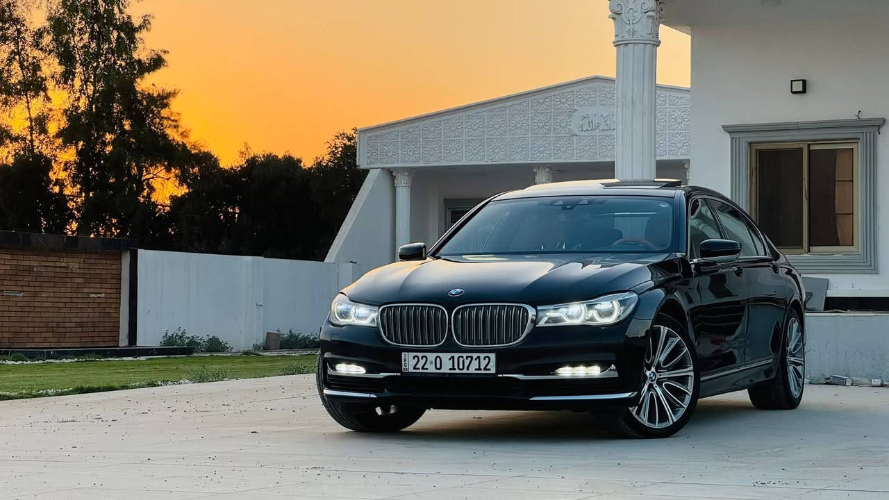 BMW 750Li (Individual)  VIP  
سياره كفاله عامه من الصبغ والحادث
مجرد ملاحظات بسيطه 
  ٢ بصمات شركه بلادي 
 سيرفس كلها - شركه عروش (صفر مسج)
السعر :: ٢٩٠$ 
………………………………………………..‏‎

‏‎مواصفات فول الفول 
الوارد : خليجي (وكالة العروش) 
اللون : اسود ملكي 
موديل : 2018
ماشيه: ١٢٠ الف  كيلو 
حجم   محرك : 8 سلندر توين توربو
لون داخل قرميدي ملكي
كشنات جلد مساج   
 بانوراما 
ستيرن هيتر 
سقف ليزر + كانتارا 
سماعات Bowers & Wilkins
گیچ الکترونی  
داتاشو
 حساسات امامي خلفي 360 درجه
5 كاميرا 360 درجه 
 لايت زينون ويه الستيران يفتر + لد امامي 
 بلوجكتر لد بك لايت لد  
 كشنات تدفئة تبريد و هيتر
 كروز سرعه 
 كشنات كهرباء 
 شفتات بالستيران 
 استيرن كهرباء 
هند بريك بصمه + اوتو بريك 
۳ نوع قیاده‌ sport confort eco sport+
 تحكم اسيران 
 نظام سبورت نظام ايكو نظام نورمل 
 شاشه كبيره 
ماوس كبير
 تحكم بالشاشة عن بعد 
 الداخل كله لد بي ١٥ لون  
تبريد قطعتين 
٣ بردات بلادي كهربائي 
 صندوق كهرباء شفت
٤ ابواب شفت
و بعد كثيير من المواصفات المامذكورة
سيارة بدون اي نقص لو برغي 
مكان السياره : صلاح الدين - قضاء العلم 
***********
