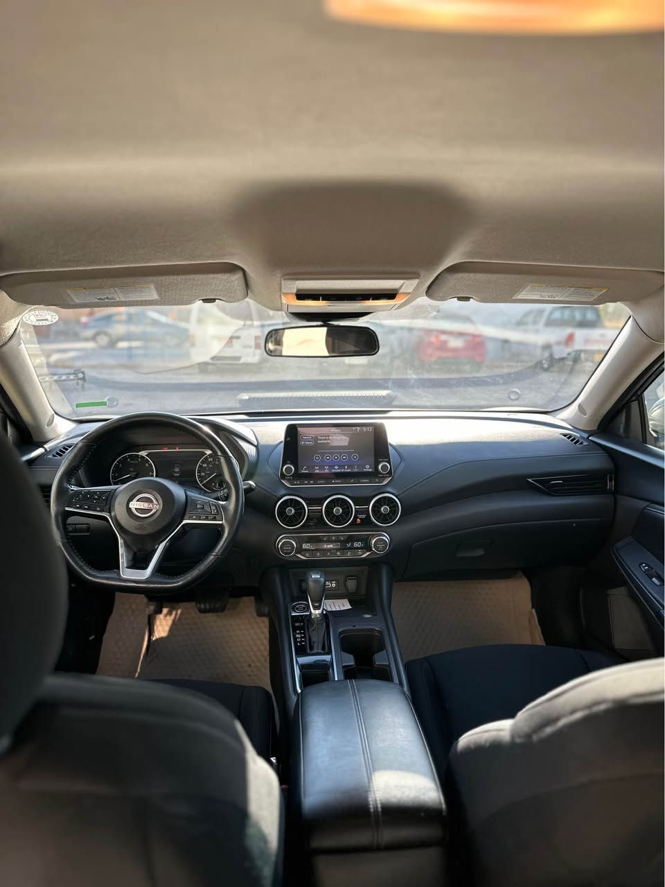 Nissan Sentra Sv 2024 
 نیسان سێنترا مواسفات Sv  کوشن هیتەر سوکان هیتەر ئۆتۆب ستارت دوو بست سبوخی هەیە بێ ژوری ئیرباگ بەس سوکان سیستەمە تەنها ٣٢ مایل رۆشتوە گیر و مەکینە بەشەرت  بێ مەسروف هەموو شتی بەشەرتە سعری ١٣٨ و مەجالەکی کەم 
*********** أربيل, العراق
