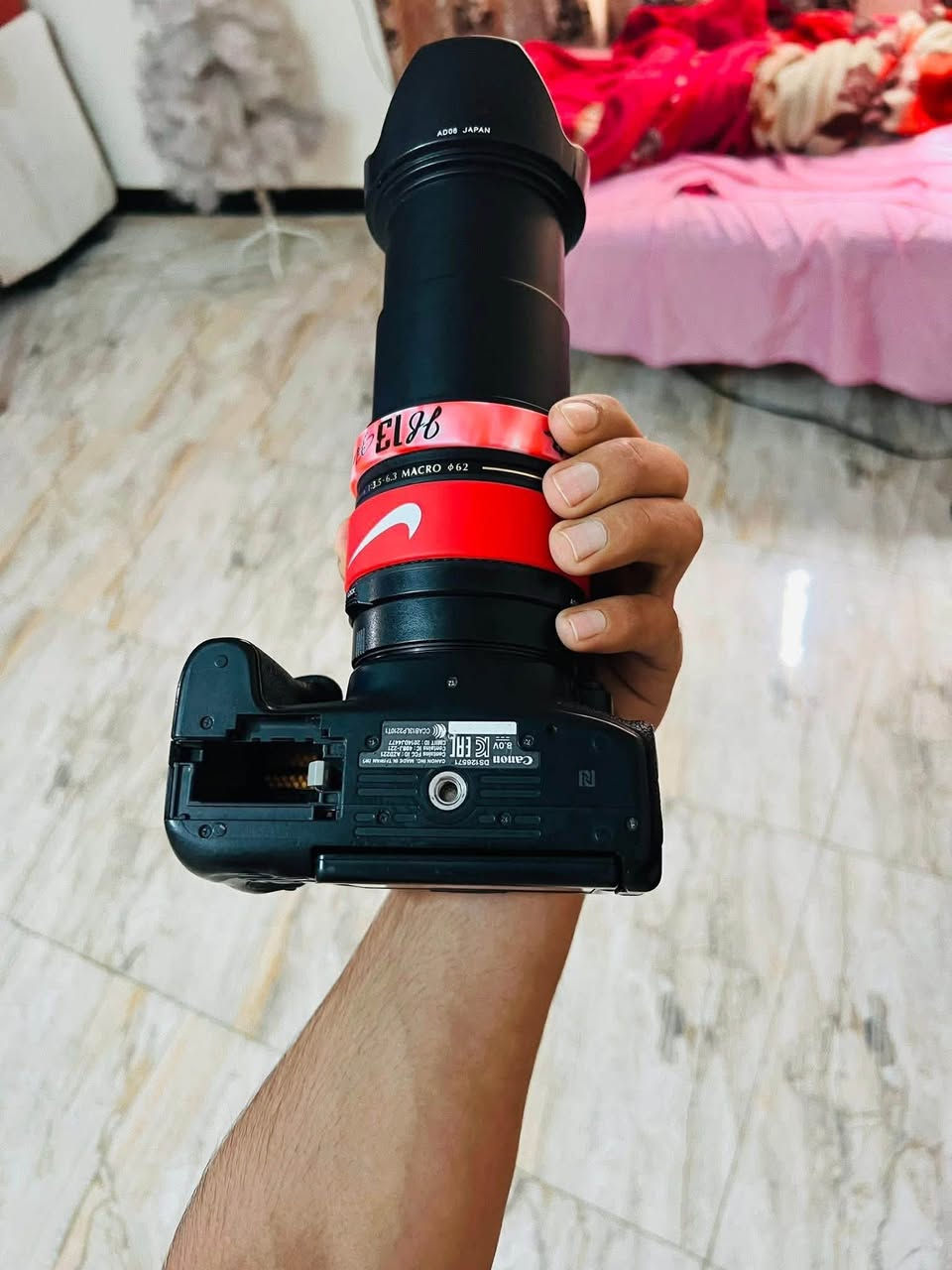 حزمه تصوير كامله للبيع (ملاحضه )ابيع شلعه وحده جنطه  و الكامره شوفت عينك ما مستعلمه هواي نضافه 100/85كامله خذتها ب800 قيم وخذ مكاني بغداد الشعب ***********

