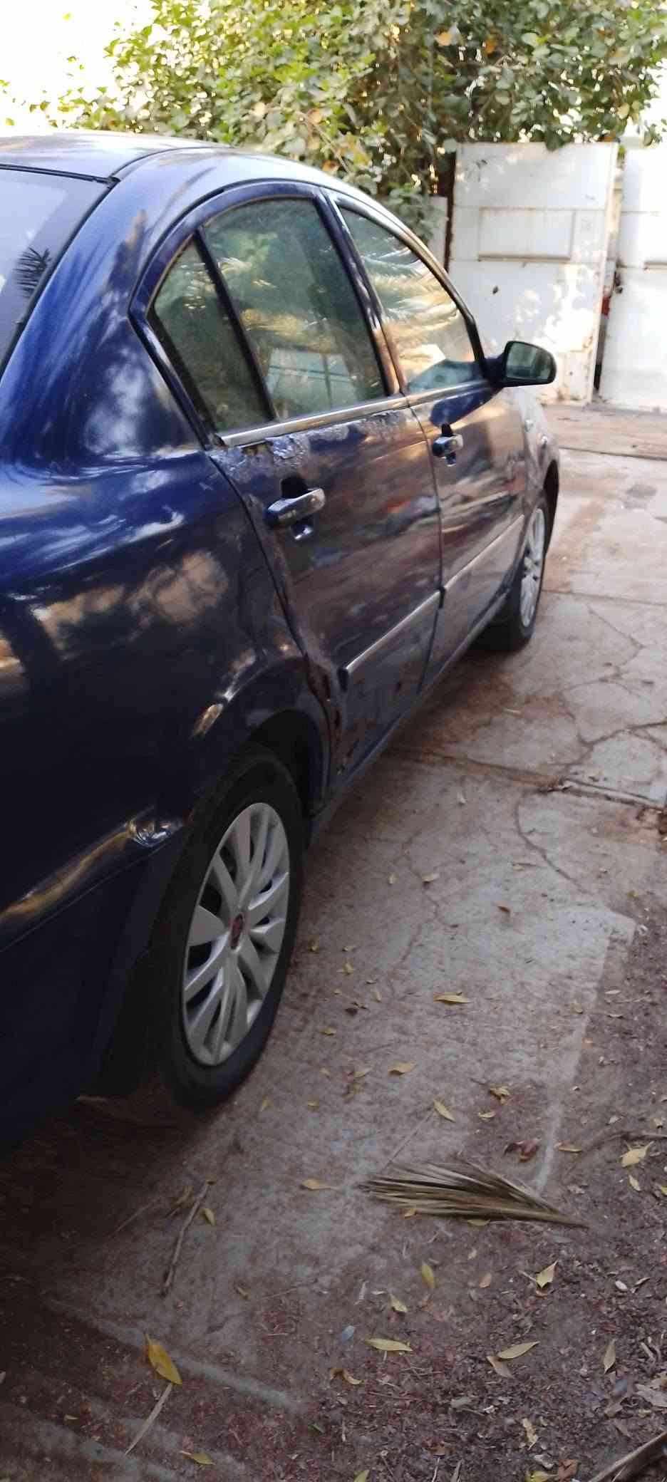 موديل 13 كير عادي مكفولة من ضربة بيها دحچات بسيطة وخياس بيبان  محرك 1500 بلادي شاشه حساسات خلفيه لايت زنون عايزة حدادية بيع او مراوس بكوري مع الفرق سعرها   26/  ***********
