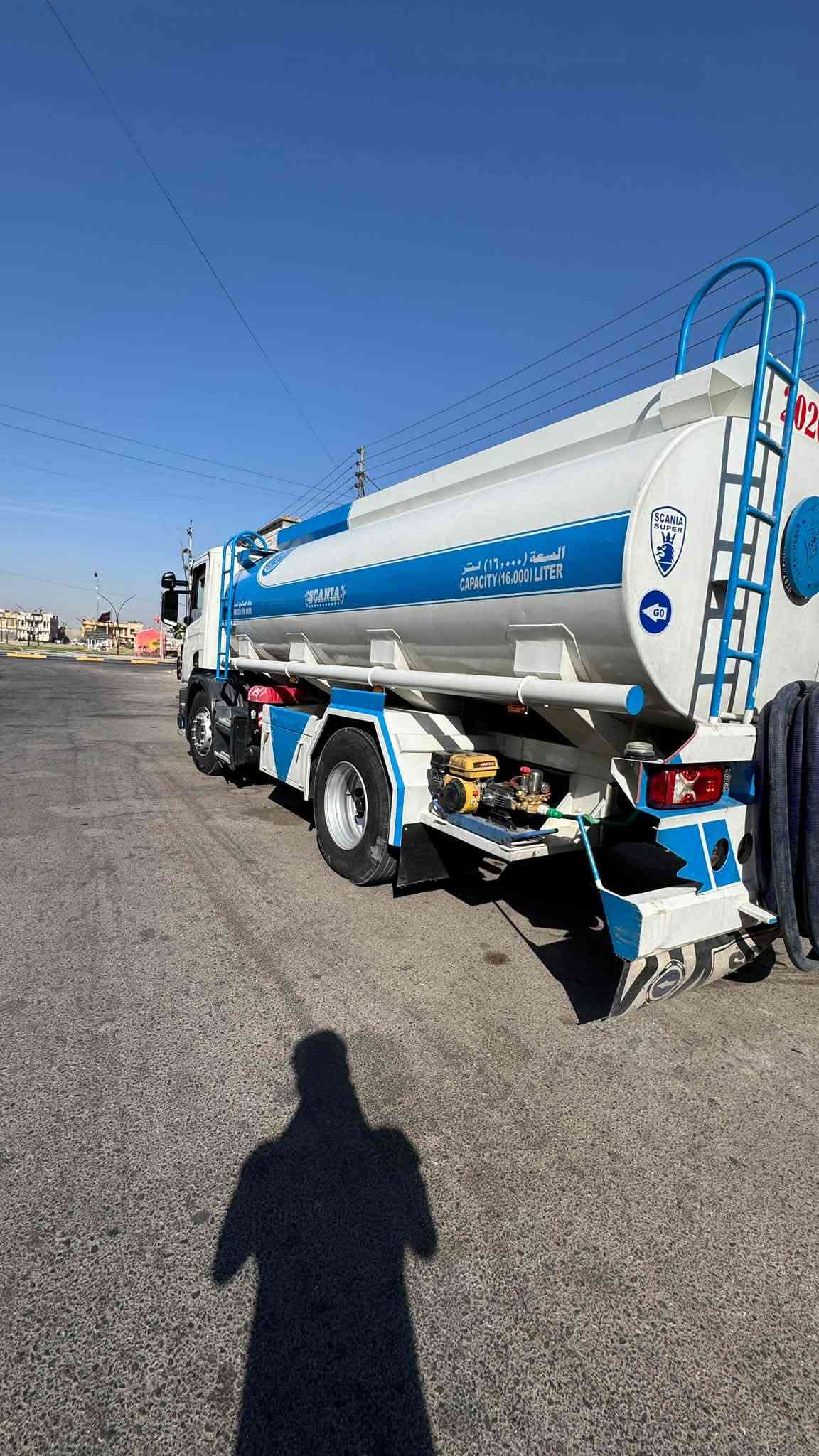 سلام عليكم خوان سياره تنكر لبيع مكينه 6 نجكتر كير 3 في3 حموله 15طن سياره كامله من كلشي كير مكينه كفاله تخم تاير من كلشي جهازه عنوان بصره *********** رقم لهاتف
