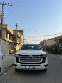 لاندكروز GXR TSS • ٢٠٢٥ • السيديه