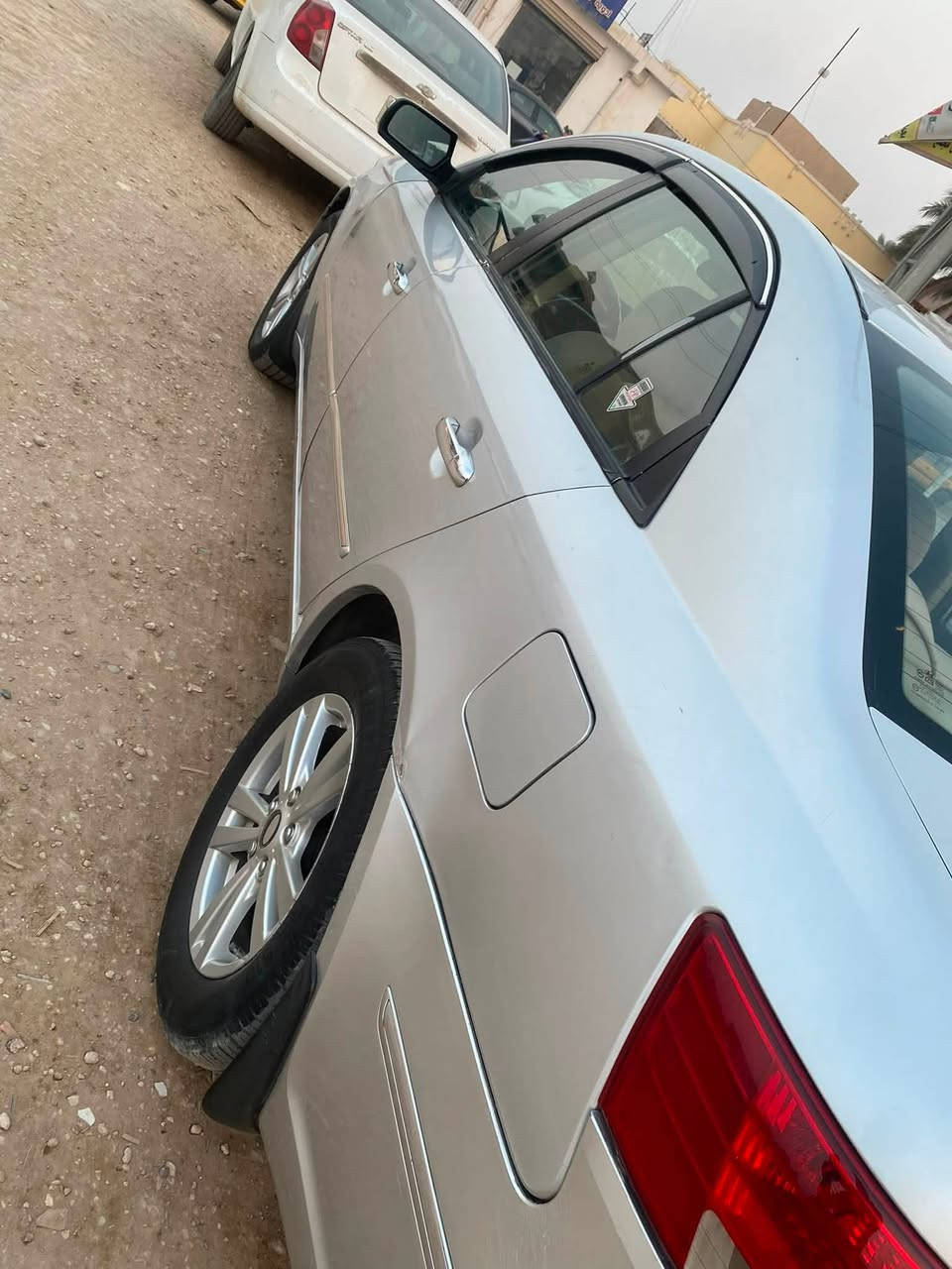 يالله للبيع سوناتا 2010 بغداد خليجي محرك 2400 أربع حساسات كفالة عامة تخم تاير جديد گير و مكينة وتبرد جيدة جداً سيارة جاهزة مال جناي ماتصرف عليا ربع رقم انكليزي بسمي شخصياً العنوان بابل جبلة السعر اتصل على الرقم 
 ‭***********‬ ، ‭+964 770 051 5596‬
