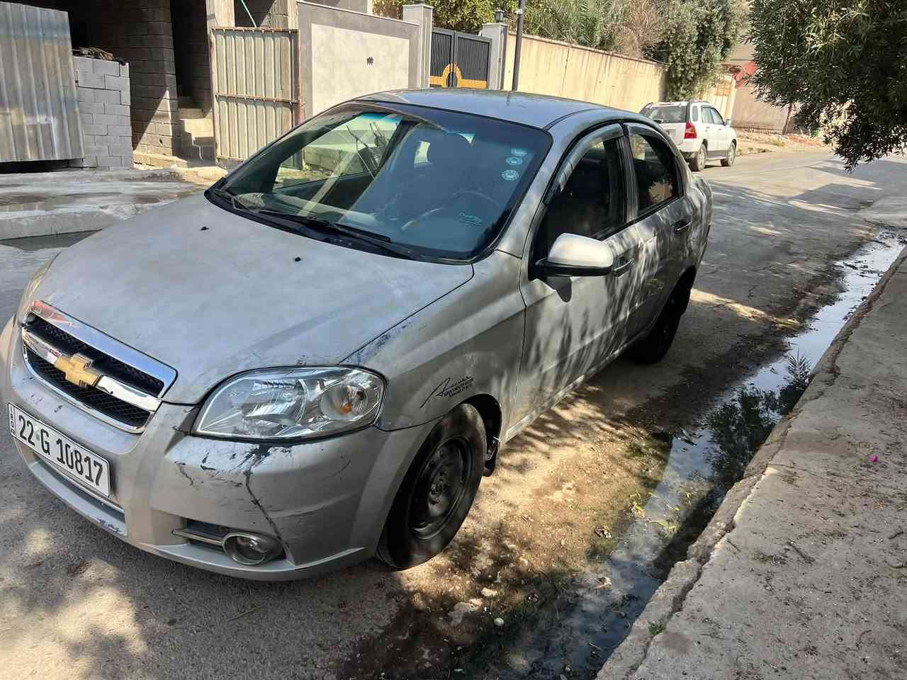 السلام عليكم
شوفرليت اڤيو 2009 للبيع 

كير اوتوماتيك 

محرك وكير نضيف 

ماشيه 200،000 كيلو تقريباً

تبريد شغال 

السيارة وارد خليجي 

لون سلفر بيها جراد بدون دواخل صبغ قطعتين 

السعر 55ورقة وبيها مجال بسيط 
للمعلومة لا ابيع اقساط ولا اراوس ابيع صافي نقد فقط 

الرقم ***********
