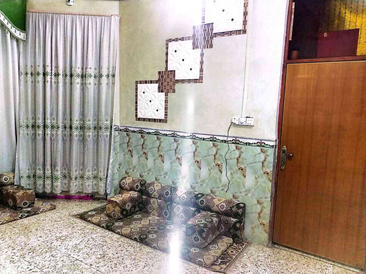 السلام عليكم
بيت زراعي للبيع الموقع البيكات مقابيل دائرة المجاري ثالث بيت عل الشارع

المساحة 120 يتكون من غرفة استقبال وغرفة نوم واصالة ومطبخ حار ومطبخ بارد

البيت كونكريت مسلح ساس مع سقف مع البيت كله دنك كونكريت

الاتصال او خاص

***********
