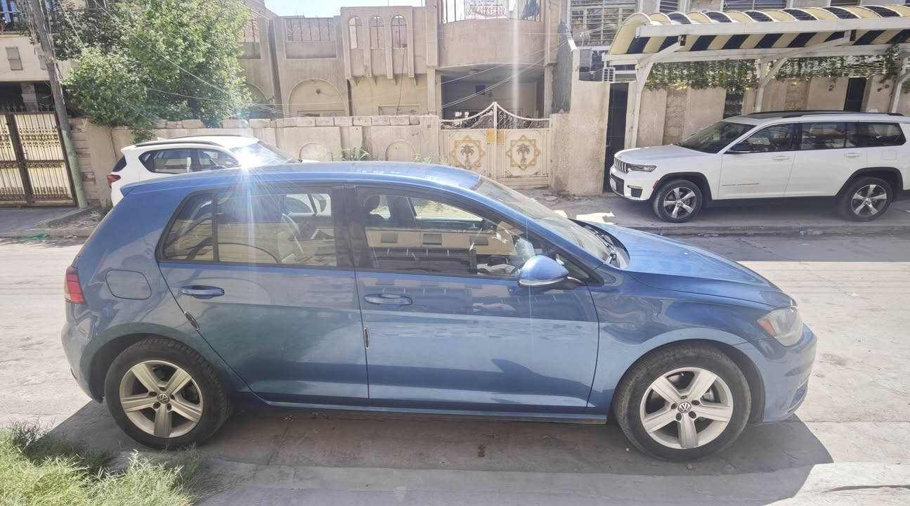للبيع گولف 2021
Tsi 1.4 Turbo 
السيارة مثل ما واضح بالصور مل بيهة حادث مطخوخة من جوة  اندر كارج وطاگ الاير باگات
السيارة جاهزة من كل شي 
ماشية 59000 ميل
***********
