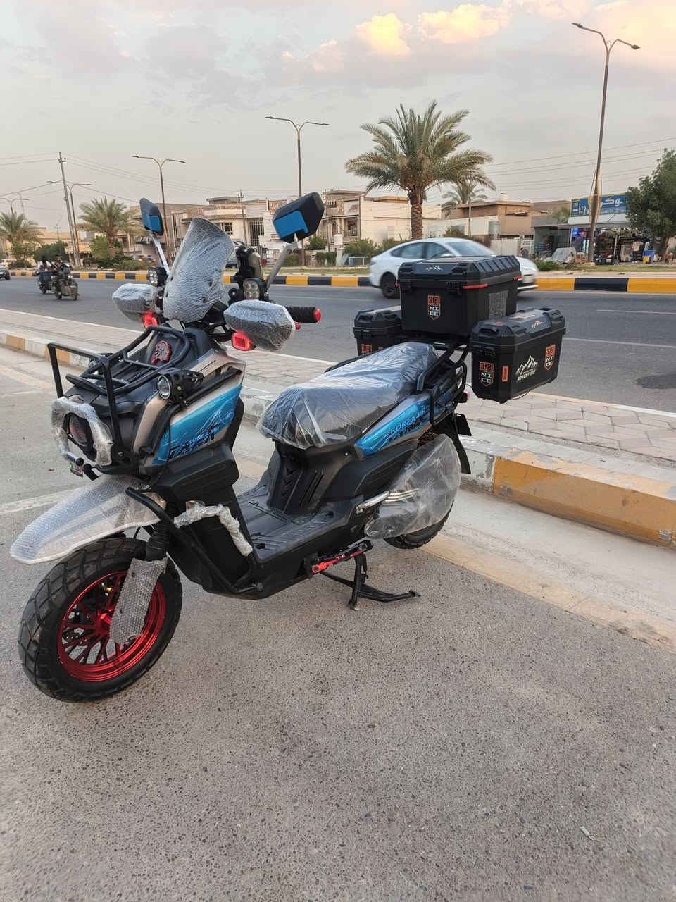 دراجه اباجي mr ال كوري
: موديل 2026الدراجه جديده 

: مستخدمه 3اشهر 

: ملف 5000✈️

: بطاريات مسطره على الفحص 

: الدراجه جديده بمعنا الكلمه 

: والدراجه فول مواصفات ومصروف عليه جنط رحاله وغيرها 

: مطعمه بكاربون فايبر تايرات جديده

: حجم التاير 120/70/12ودراجه على الفحص 

: السعر مليون و550وبي مجال بياع شراي لتراسلني

: الرقم بي واتساب  ***********
: مكان الفلوجه
