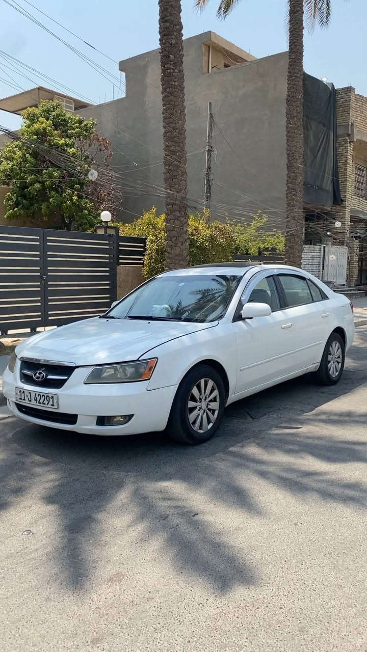 السلام عليكم سوناته موديل 7 خليجي 4 سلندر
2400 دوش سياره جاهز تبريد ثلج كير محرك حداديه تاخم تاير كهربائي كفاله 3 قطع صبغ اثر تكشير 
رقم بغداد الدولي مكاني بغداد حي الخضراء 
سعر  82  وبيها مجال تصال ***********
