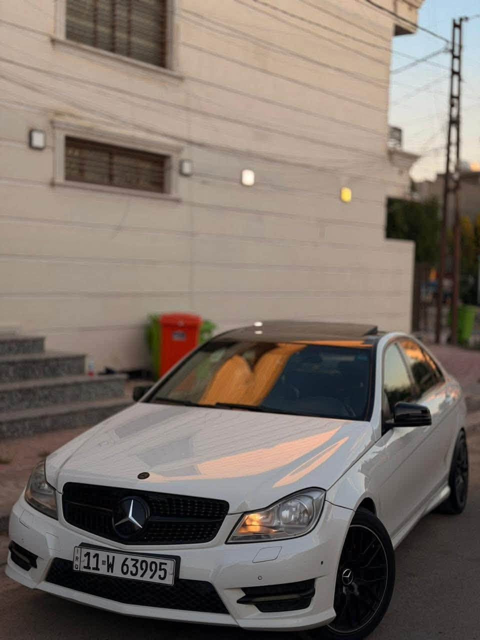 C300
2012
فول مواصفات 
فتحه وتدفئة كشنات 
كامرة 
كشنات كهرباء
صبغ  بنيد وهلال الجاملغ الخلفي
رقم بغداد هزة جديدة بااسمي
١٣٥$
***********
