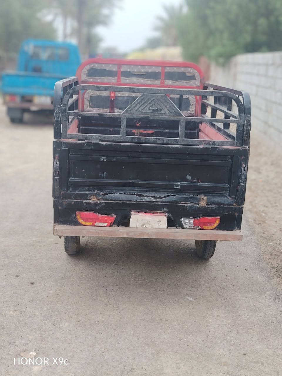 ستوته • نضيفة • ناقصه بطاريتين