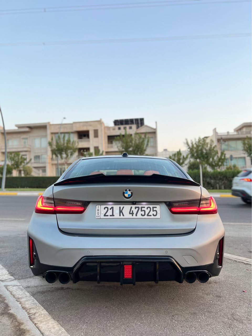 Bmw M340i 2023
سەیارەکە زۆر تازەیە 
سیستەم صاڵانصای لەسەرە

فول مواسەفات
داتاشۆیە 
کوشن گەرم سوکان گەرم 
ویلی M3
چەمەلەخەکانی M3

مەکینەی نەکراوەتەوە 
90 هەزار کیلۆمەتر ڕۆیوە

گێڕ و مەکینەی بەشەرت
ڕۆنی تازە گۆڕاوە
تایەی تازە
کامل بۆیاخ مات کراوە 
پێشو دوا کەپس
ئێرباگ سوکان و شان تەقیوە 
شوێن: سلێمانی
*********** السليمانية, العراق
