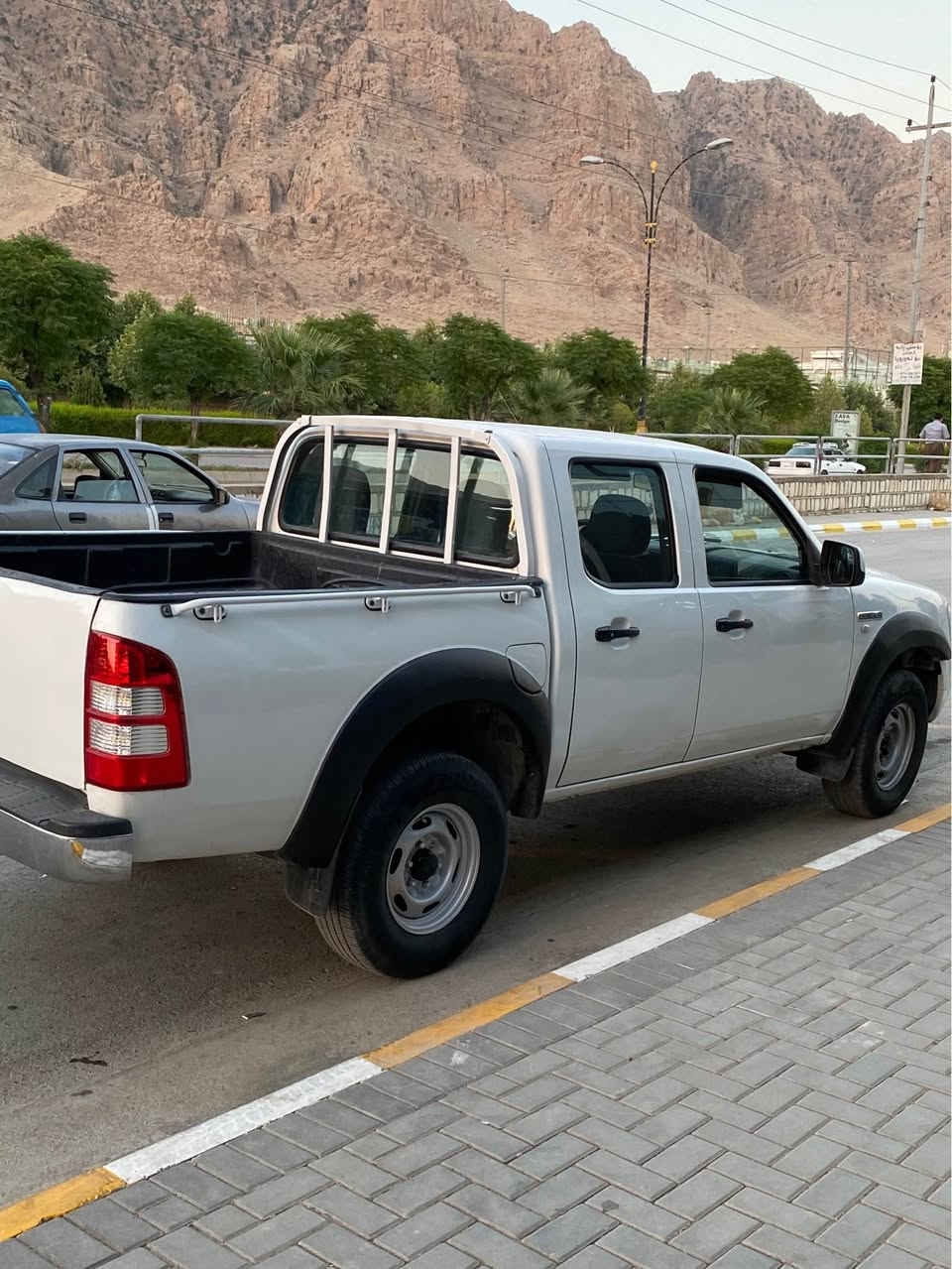 فۆڕت ٢٠٠٩  گاز پەمبو نۆزڵ 
٧٥ گەڵا كەمێك مەجال
 *********** رانية, السليمانية
