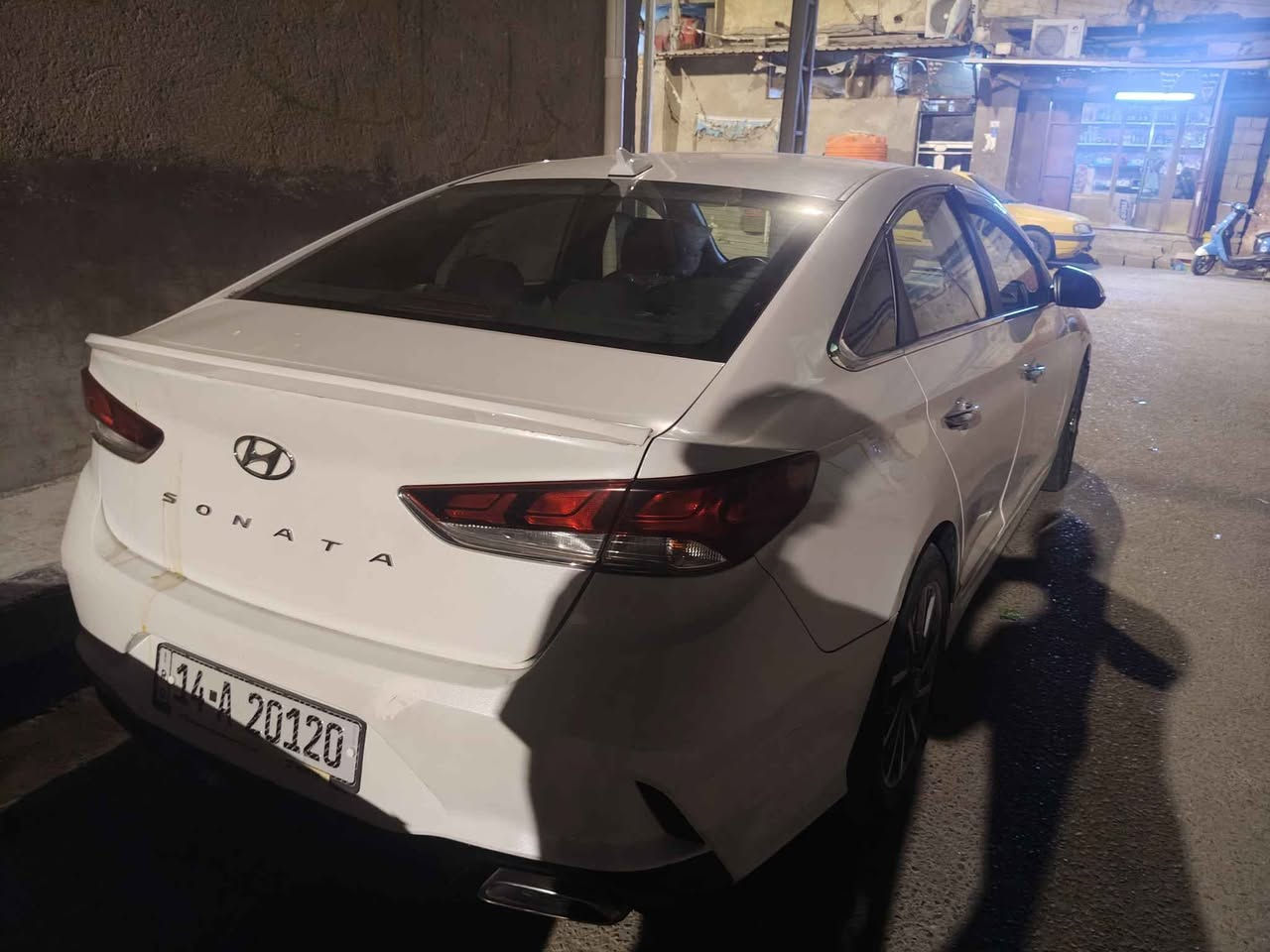 سوناتا وارد امريكي ليبل واحد عدا مدكر واحد امبدل ومكانين صبغ وسونار موجود كلشي واصح  السعر 115 وبيه مجال وتساب *********** البصرة, العراق
