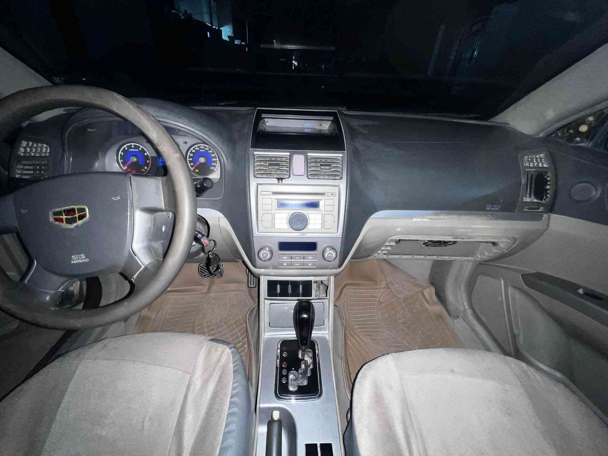 جيلي امكراند C7 • ٢٠١٣ • اوتوماتيك