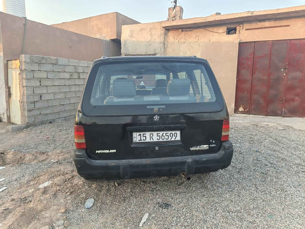 سلام عليكم سياره دوج كلايزر موديل 92 رقم انبار مشروع وطني بسمي رقم انكليزي سنويه عضم  محرك بلادي 3000و300 لا صرف ولا تبخير غرفه مدوشمه جديد قماره وكشنات وارضيه السعر 40 وبيهه مجال الرقم /***********
