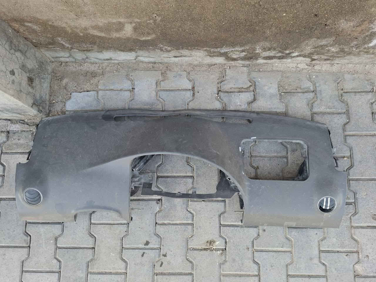 دشبول جيلي MK موديل ٢٠١٣
للبيع سعرة ١٥٠ مع المجال مكاني الكوت ***********

