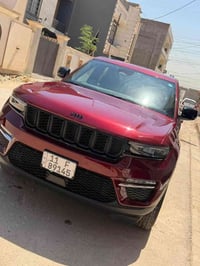جيب كراند شيروكي التيدو بلاك 2025  المحرك : . V6. 3.6L ممشاة السيارة:1...