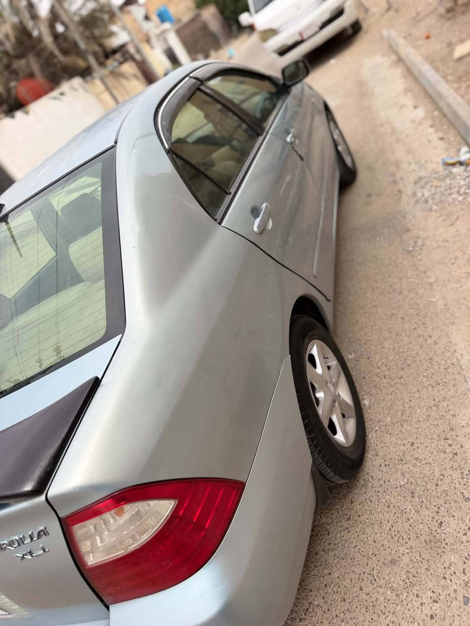 سلام عليكم
سيارة 🚗 كورلا مديل 2006
سيارة بسمي إنكليزي ل 27 
مكفوله من وتبديل فقط صبغ 
تخم تايرات حداديته توني مسويه مشط جديد محرك 1600 كير اوتو جام جوبي شاشه وكامرة خلفيه السعر 85وبيه مجال شراي يتصل ع رقم ***********
