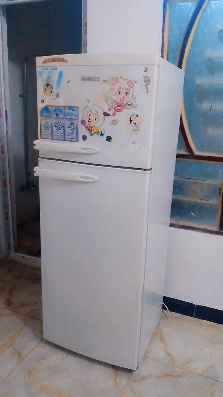السلام عليكم عدي غراض مال لبيت نضيفات لبيع الي يحب يراسني واتساب ***********
