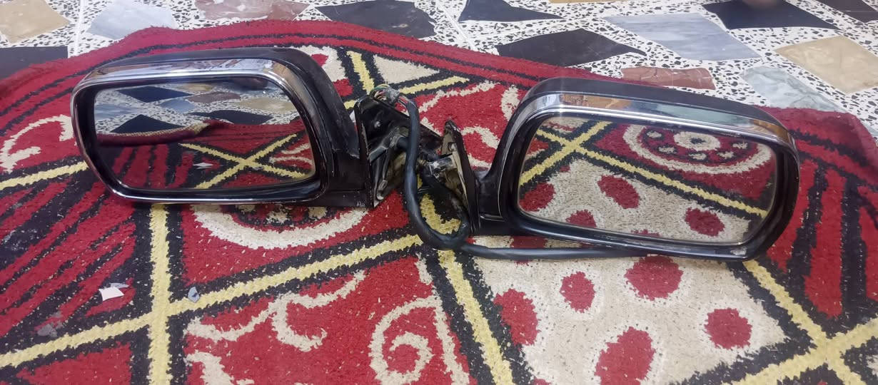 مرايات هارتوب / سيدان جدد نضاف المكان بغداد للاستفسار ***********
