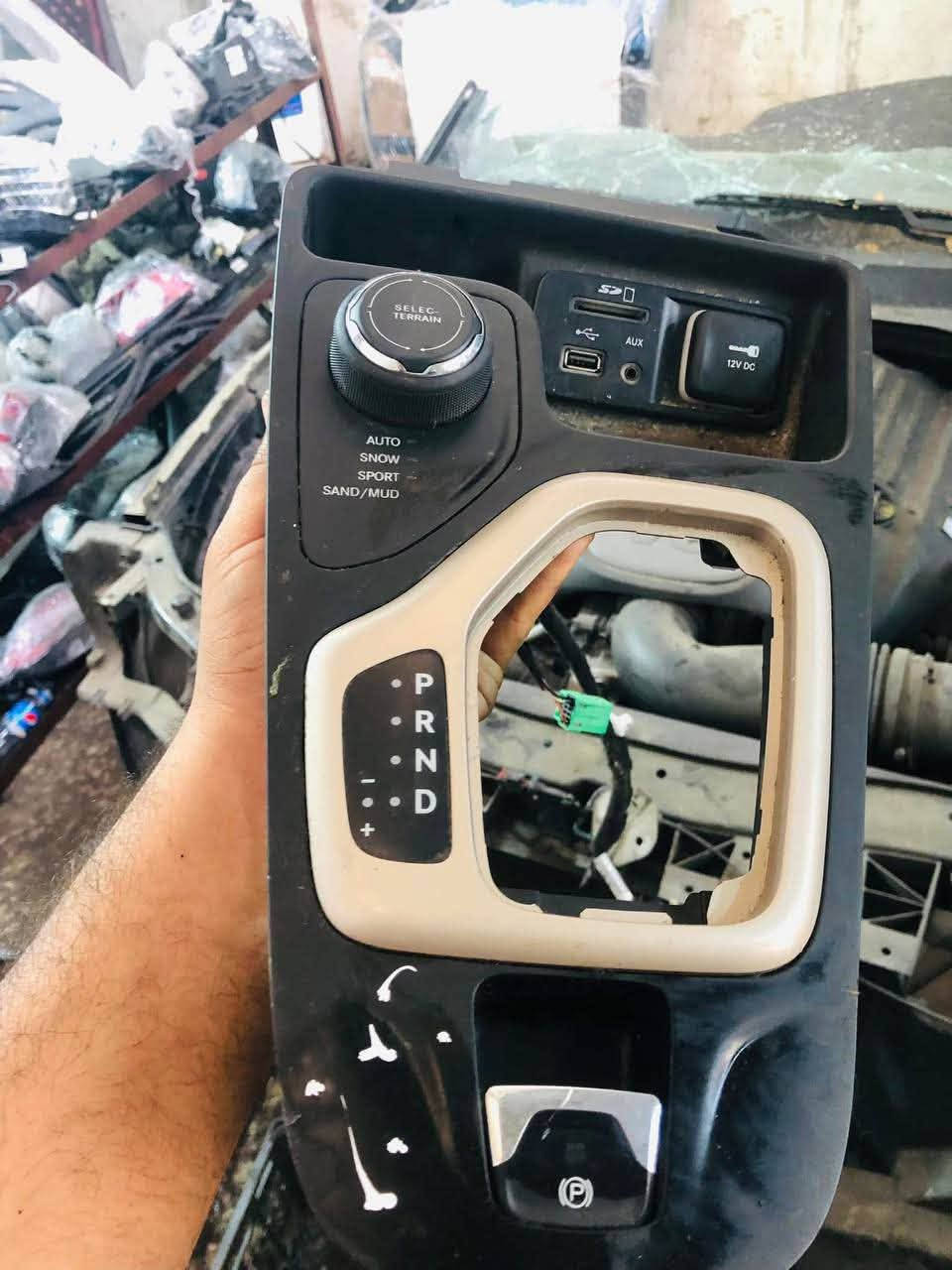 جيب بزون • درام شفت ٦سلندر • لايت زنون