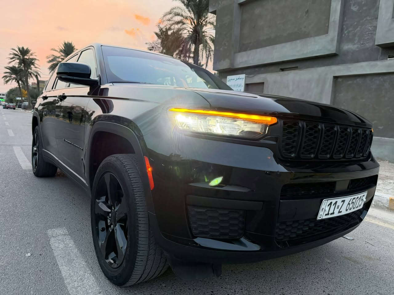 بلاك توب • ٣٦٠٠ بنزين • فتحة سقف