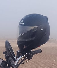 خوذة • جديد • واتساب