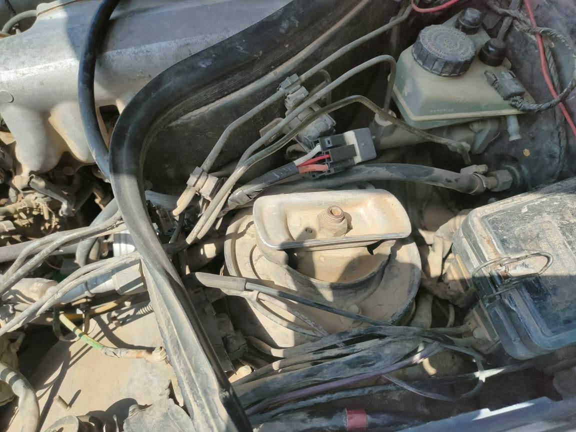 مارسدس دب للبيع 
موديل ٩٠  رقم ديالى شبه مميز
سنوية ل ٢٩
اللون اسود كحلي
محرك بطة ٢ ونص ديلكو لا صرف ولا بخار
قواعد دبل بلاد 
داخله بلادي نظيف جدا اسود ورصاصي
ارضيه جلد 
السيارة ناعمة جدا 
مصبوغه حزام جمالية
السعر ٦٠ وبيه مجال للشراي
المكان / ديالى / المقدادية
للاستفسار / *********** واتساب
