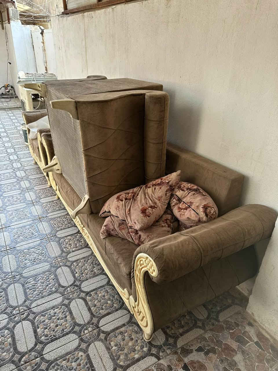 كنبة • نظيف