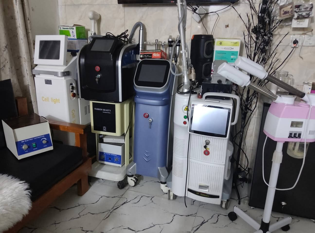 أجهزة مركز كامل استعمال شهر 
العنوان بغداد حي الجهاد قرب مطار بغداد 
رقم الهاتف ***********
