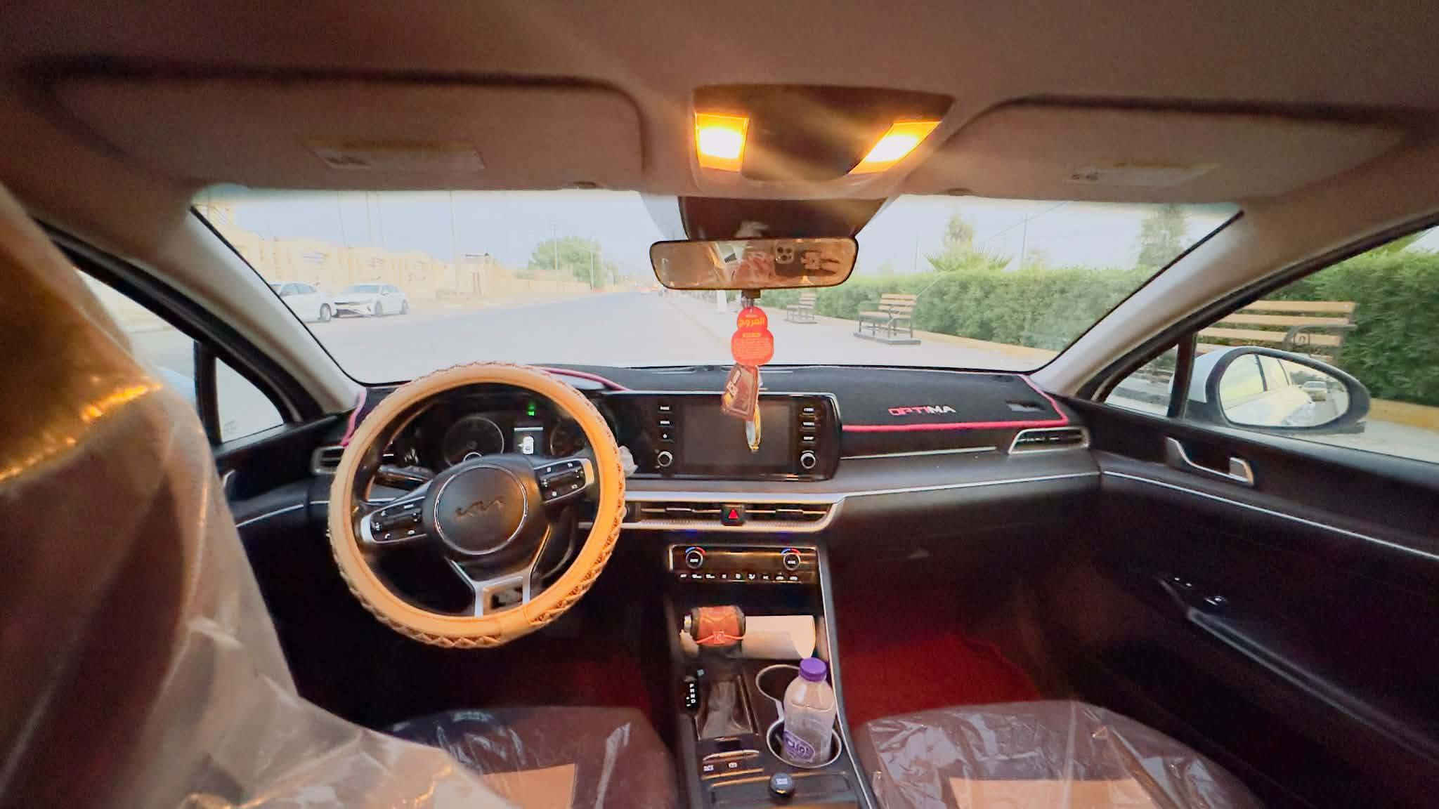 السلام عليكم
Kia k5 2021 LXs 
بصمة السياره فول ماعده الفتحه بجم كبس ايرباكات سليمه موديل 2021 1600 تيربو معوقين بعدلها سنه وتنفك .. رقمهه المثنى ..تخم تاير نوعية (Hello)
شاشه لمس.. كشنات كهرباء جلد..كامره دوار.. تحذير منعطفات..قياده ذاتيه.. گير ومكينه مكفولات كفاله عامه... حادثهه بنيد.. بيهه بابين وچاملغ مرشوشات كلير فقط.. السياره جاهزه للٱخير مامخلي بيهه نقص ٱبد.. سعرهه 130 وبيهه مجال.. مكانهه باالحله..
للاستفسار ٱكثر. ***********

نص مكتوب في الصور:
- K5..2021
- إضافة شرح توضيحي...
- ٣.