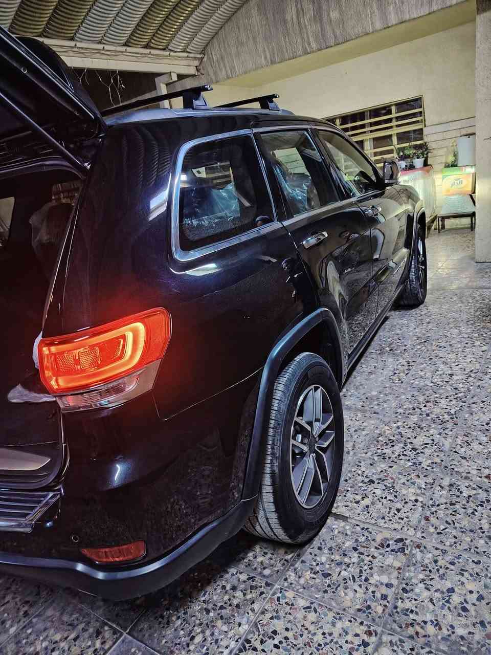 جيب أميركي ٢٠١٤فول مواصفات لمتد  كراسي كهرباء كشنات تبريد فتحة بنوراما معروفة مواصفات اللمتد
كل تفاصيلها موضحة بالسونار
السيارة باسمي تحويل ثاني يوم مباشر 
العنوان بغداد الدورة 
اتصل وبيك خير وتدلل محظور من الرسائل
رقم الهاتف ***********
