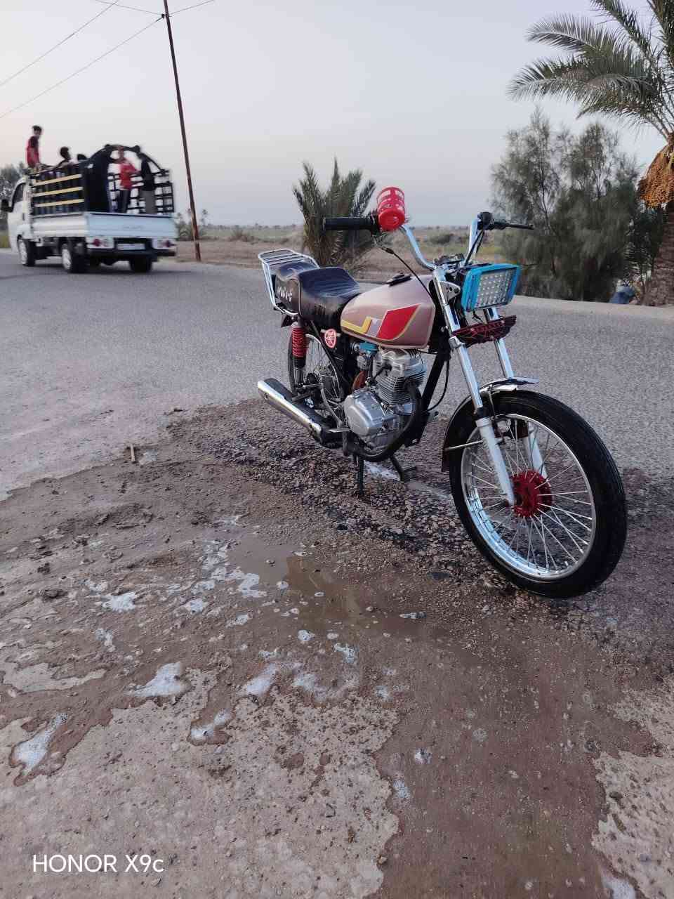 نامه امتياز 21اوراق  مفتوحه مكاني القاسم سوق دوهان السعر 425 وبيه مجال رقمي ***********

نص مكتوب في الصور:
- HONOR X9c