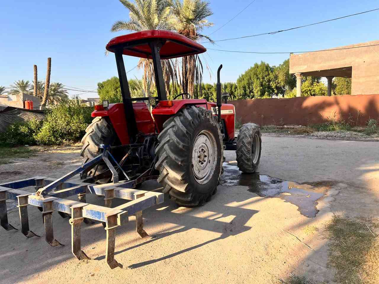 فوركسن انكليزي 290 مكفوله كير محرك اكسل كهربائيات كله شغاله موديل 1981 رقم وسنويه راعيه متوفي مكينه جاهزه كبل للكراب الشراي يتصل *********** المكان بابل حله
