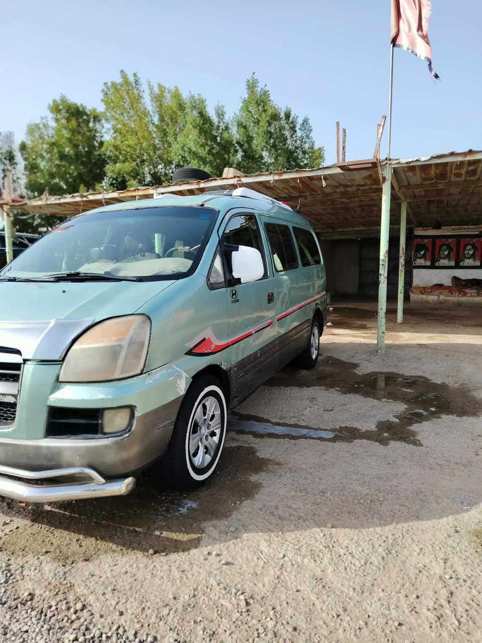 ستاركس للبيع 2004جاهزه حت تبريد شغال 50 وبيها مجال كير اكسن مكينه نضيفات صدر نضيف شواصي ورا بلاد الكدام معمرات ترهم مراوس جنبي او فتون 

رقم صاحب السياره
***********
