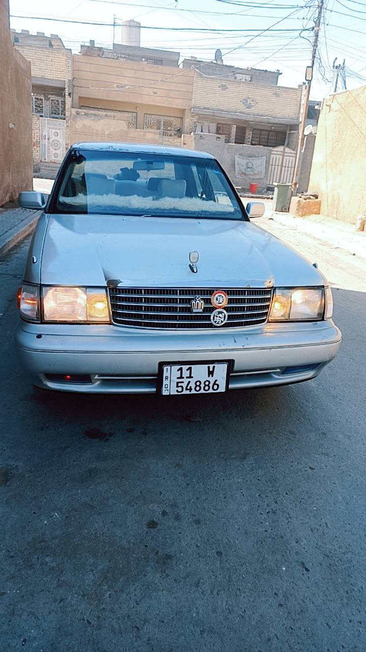 السلام عليكم كراون ارنب موديل 1995 رقم بغداد دولي بسمي مصبوغه عام جماليه فقط سيارة تخم تاير صدر جديد مكينه وكير كارتون تاكل الكاع  سيارة ما نقصه شي نظيفه
مكاني بغداد الكماليه  رقم الهاتف ***********

السلام عليكم كراون ارنب موديل 1995 رقم بغداد دولي بسمي مصبوغه عام جماليه فقط سيارة تخم تاير صدر جديد مكينه وكير كارتون تاكل الكاع  سيارة ما نقصه شي نظيفه

