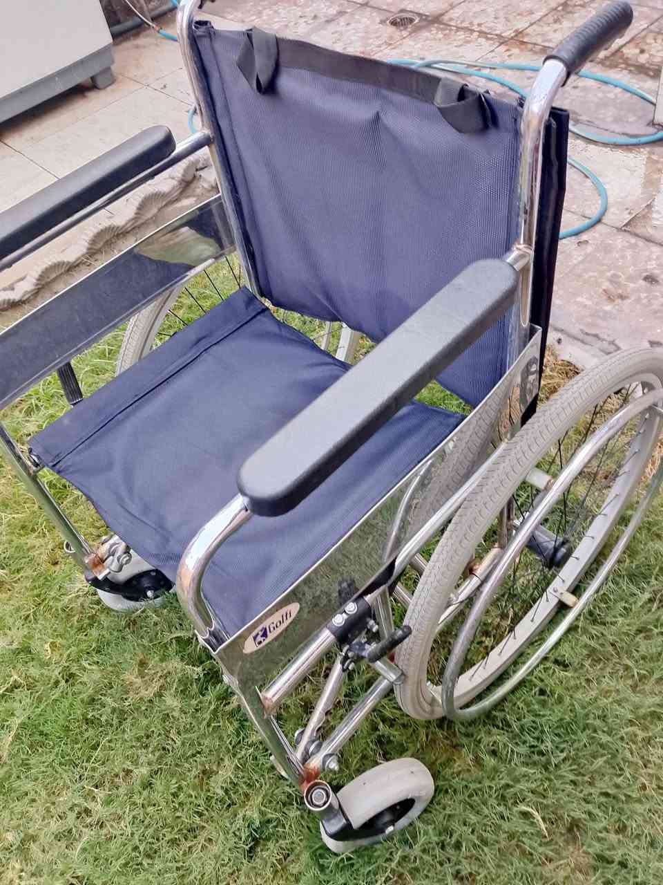 للبيع استعمل قليل تتحمل وزن50 سعرها 125 وبيها مجال قليل *********** مكاني الامين الثانيه
