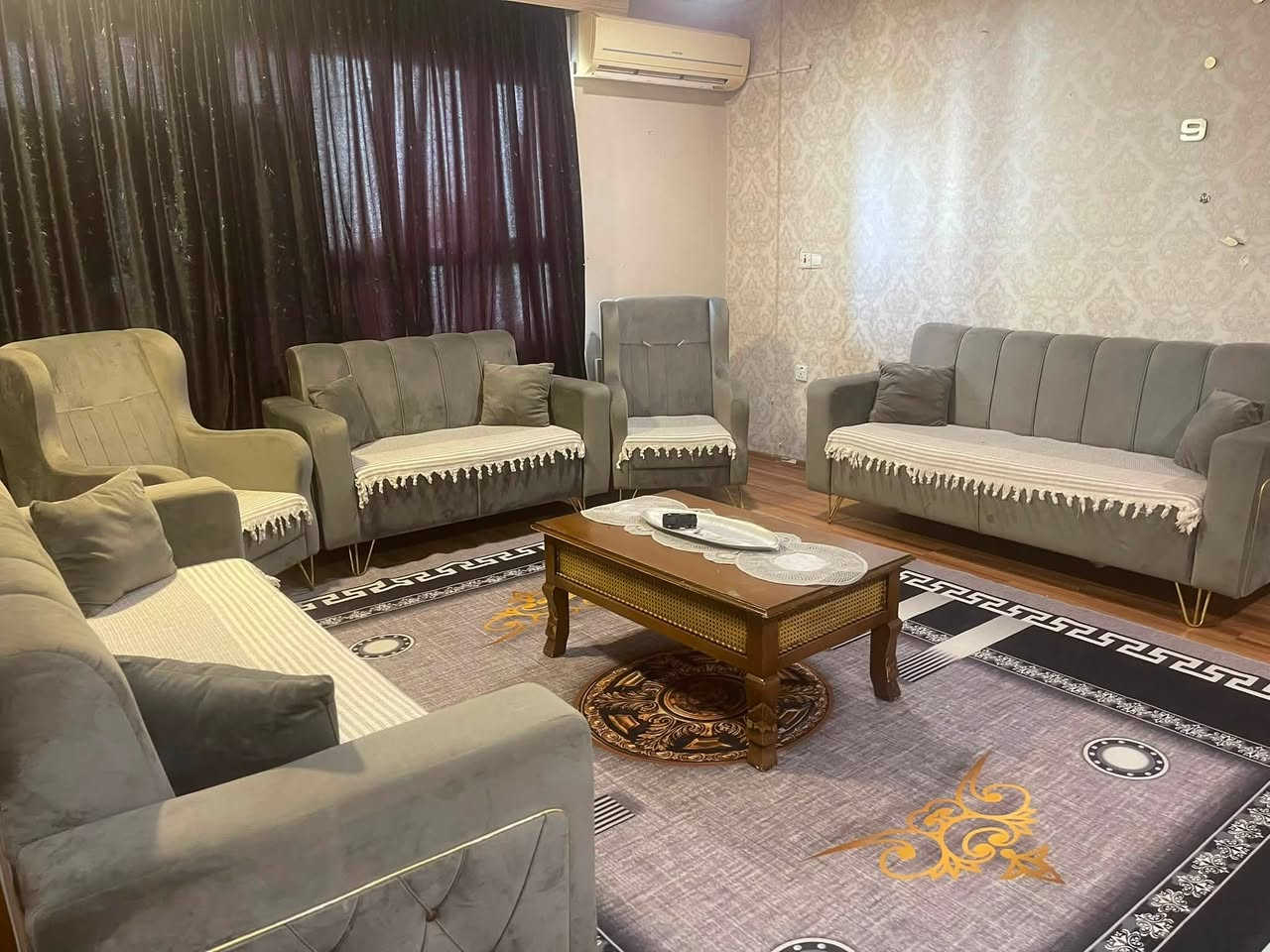 تخم للبيع ومبرده جديده استخدام 4اشهر
تخم للبيع ومبرده جديده استخدام 

‭***********‬
