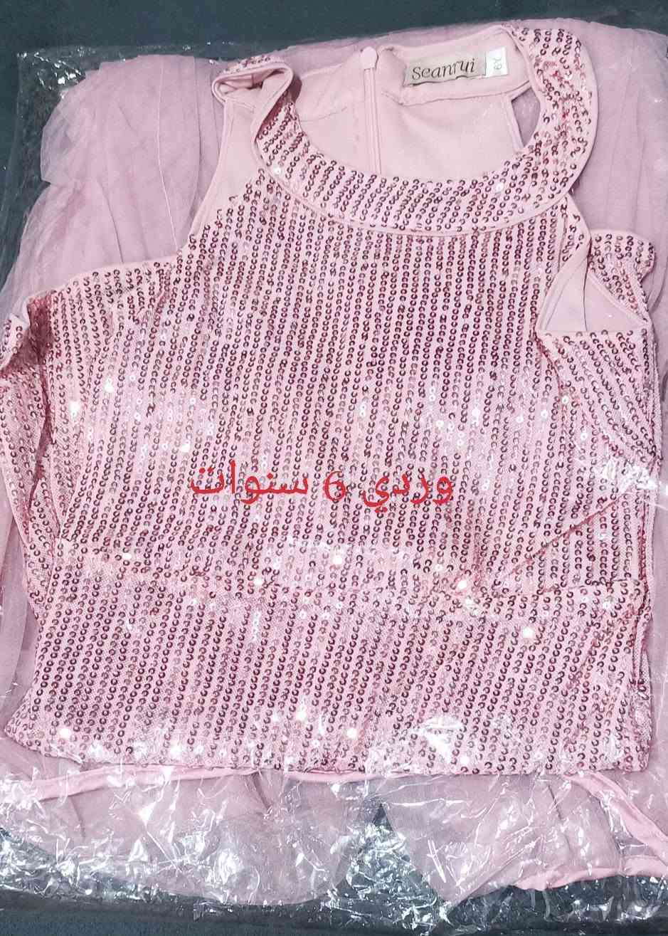 فساتين اطفال واعمار محيره القياس مكتوب داخل كل صوره للحجز والاستفسار مراسله ع الخاص متوفر توصيل لكل المحافظات 5 آلاف

نص مكتوب في الصور:
- 11 سنه
- 10 سنوات
- 15/
- 4 سنوات
- 8 سنوات
- 11/12/13 سنه
- يلبس عمر 13/14/15 سنه
- عمر 8/10 سنوات
- وردي 6 سنوات