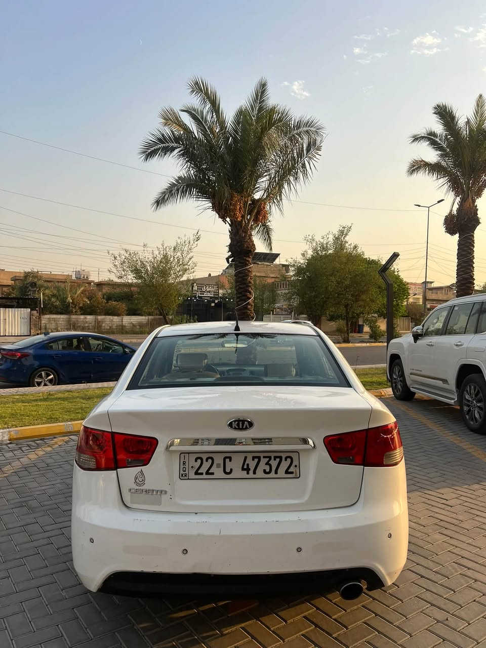 🚘 للبيع كيا سيراتو موديل 2013
🔹 خليجي
🔹  بدون حادث بدون صبغ بدون تبديل حتى الدعاميات بدون صبغ يعني كفاله 
🔹 فقط بوارد
🔹 مكينة 2000cc — المرغوبة
🔹 كير AT
🔹 فل مواصفات عدا الفتحة
🔹 تحكمات ستيرن
🔹 شفتات كير
🔹 مرايات شفط
🔹 كروز سرعة
🔹 تثبيت سرعة

📍 الموقع: بغداد – حي الجهاد
📞 للاتصال: ***********

🔥 سيارة مرتبة وبمواصفات مرغوبة، والفحص خير دليل.
السعر 95
