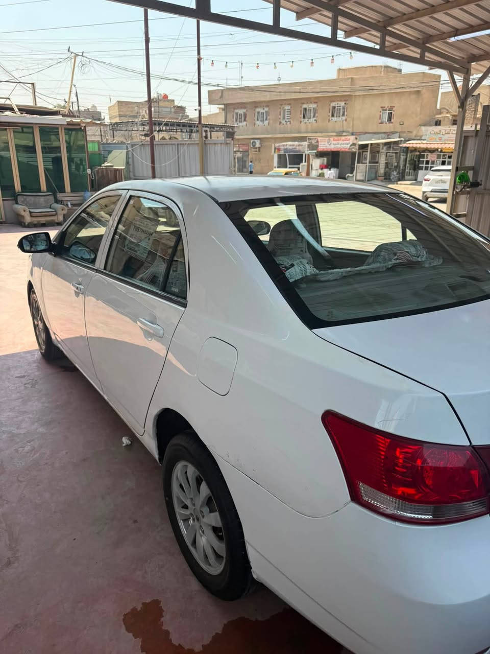 سلام  عليكم للبيع بي واي دي  جي اثري رقم بغداد انكليزي الجديد ٢٠١٣ سياره كامله وجاهزة مابيها اي نقص مكفوله بدون صبغ او ضربة او تبديل كير مكينه صدر أمامي خلفي كله تمام تخم تايربصمه تشغيل وأبواب وجنطه مكينه ١٨٠٠ كير أوتو داخل نظيف جداً كشنات جلد بلاد تحكم ستيرن فتحه كهرباء شاشه كامرا اشاير بلمري رسائل ترحيب حساس خلفي مكان السياره بغداد 
حي العامل قرب مسبح الرافدين موبايل ***********  
السعر 52$ وبيها مجال حك الجيه تحويل مباشر ثاني يوم
