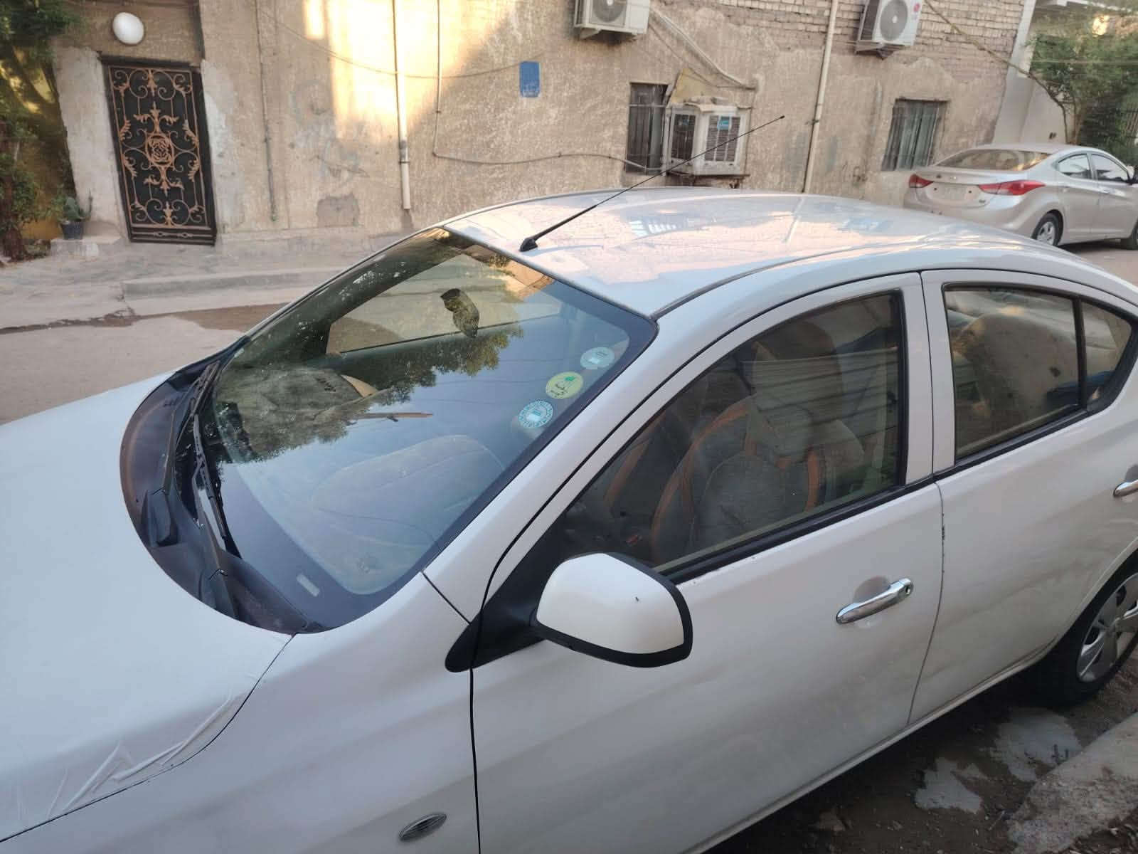 نيسان سني ٢٠١٤ سونار كدامك كير مكينه مكفول رقم اربيل بيها  ملاحضات بسيطه مكاني بغداد جديده سعرها ٧٢ بيها مجال عليها غرامات ٨٠٠ ب تحويل مياخذوهن 

***********
