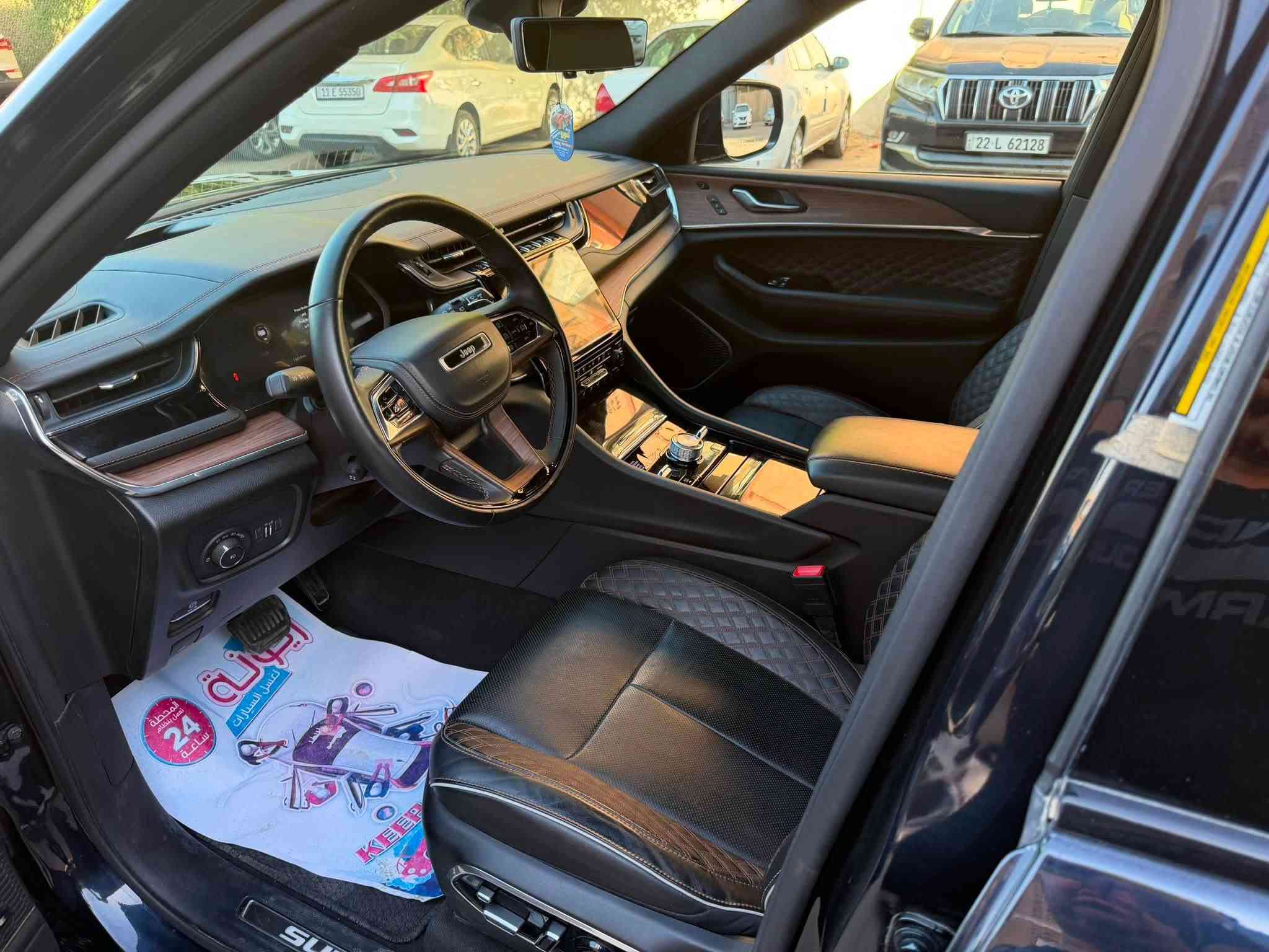 للبيع | Jeep Grand Cherokee L Summit 2023
🔹 فئة Summit (فل أوبشن)�🔹 7 ركاب ( لون نيلي غامق قليل جدا)�🔹 محرك 3.6L V6�🔹 وارد أمريكا�🔹 العداد: 19,800 ميل فقط�🔹 الحادث كان جهة باب السائق والباب الخلفي الأيسر�🔹 الأبواب مبدلة بنفس اللون (بدون صبغ)�🔹 مرقمة بغداد وجاهزة
✅ سيارة فاخرة تناسب العائلة�✅ مناسبة للرحلات والاستخدام اليومي والطرق الوعرة (Off-Road)�✅ تصميم رياضي يجمع بين الفخامة والأداء
📞 للاستفسار:***********
العرض $37000 قابل للتفاوض
