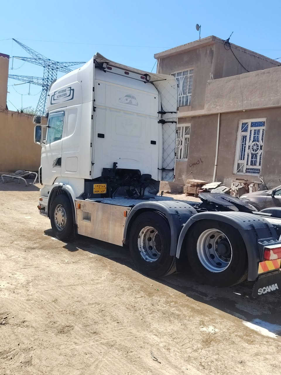 سلام عليكم راس تريله لبيع سكانيه مديل 2007 فول مواصفات ثلاجه  رتايدر كير عادي ١٠٠٠ مكينه 500 R دبل تانكي ٧٥٠ لتر  تخم تاير رقم سليمانيه بسمي ابيع بس راس الاستفسار ***********
